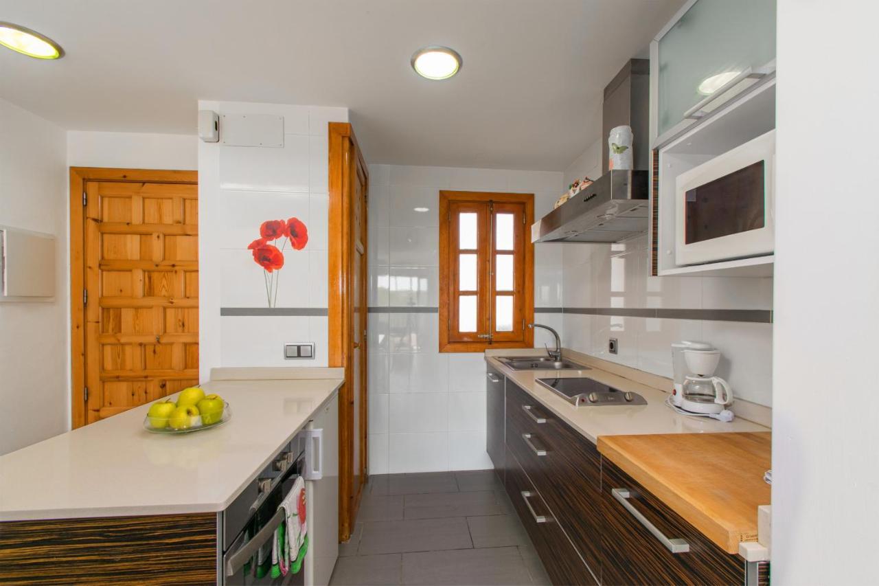Apartamentos Carabela Beach Alcudia By Mallorca Villa Selection Экстерьер фото